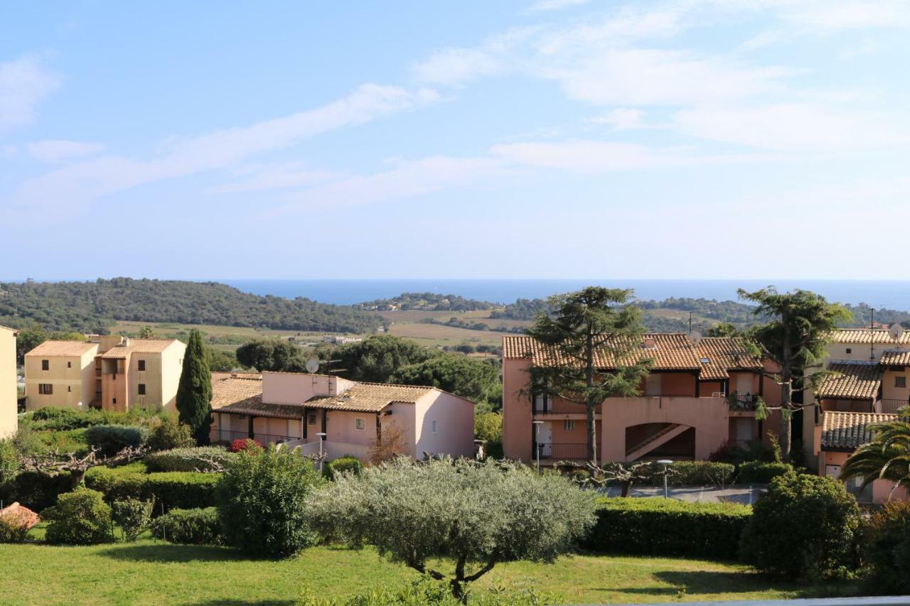 Le Petit Vue Mer La Croix-Valmer Exterior photo